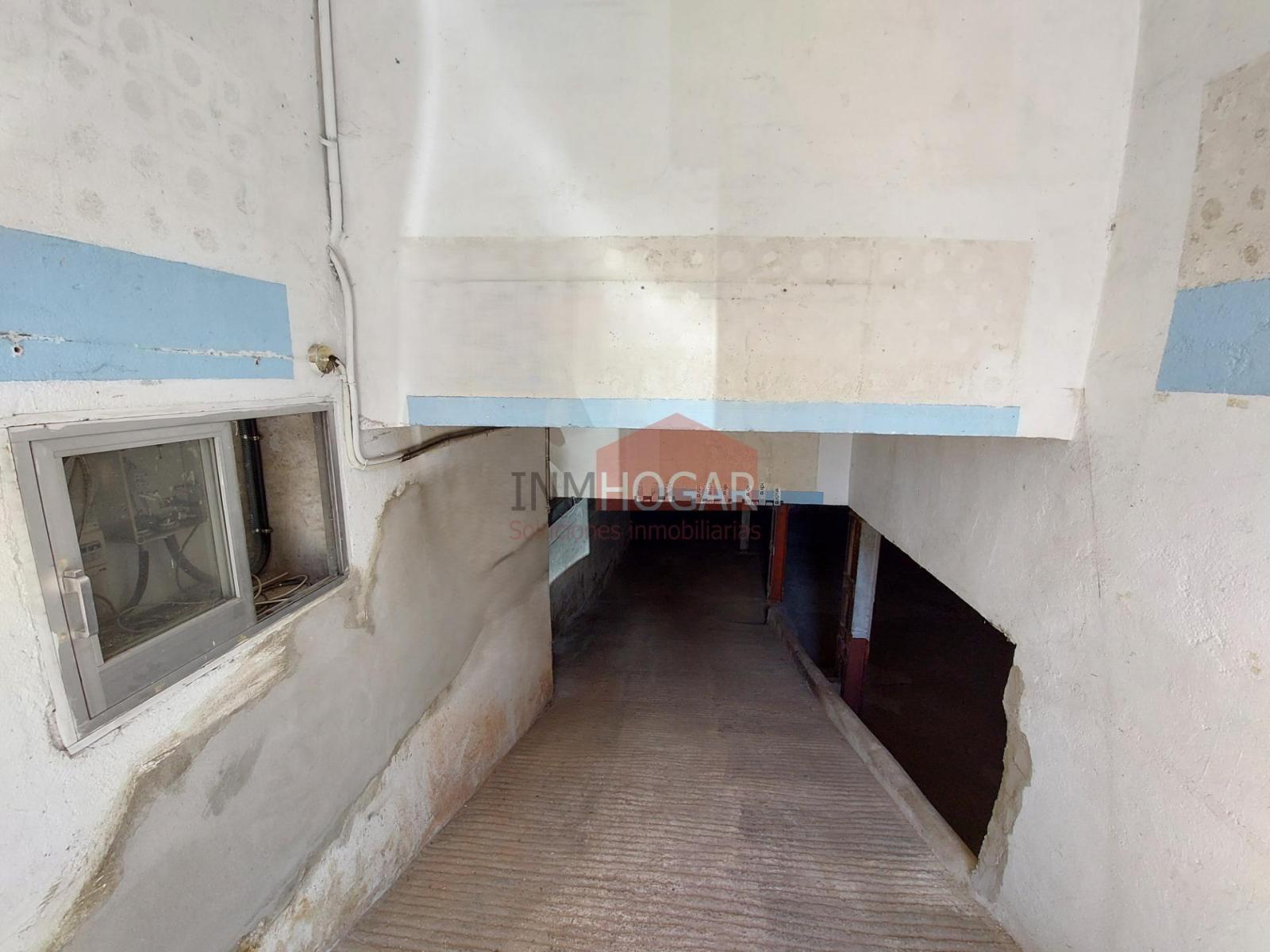 Premise for Sale in Ávila