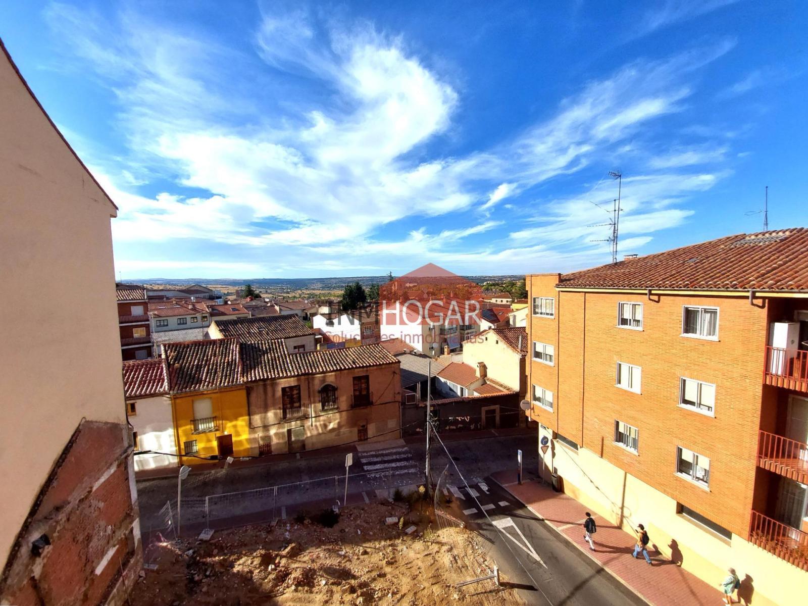 Flat for Sale in Ávila
