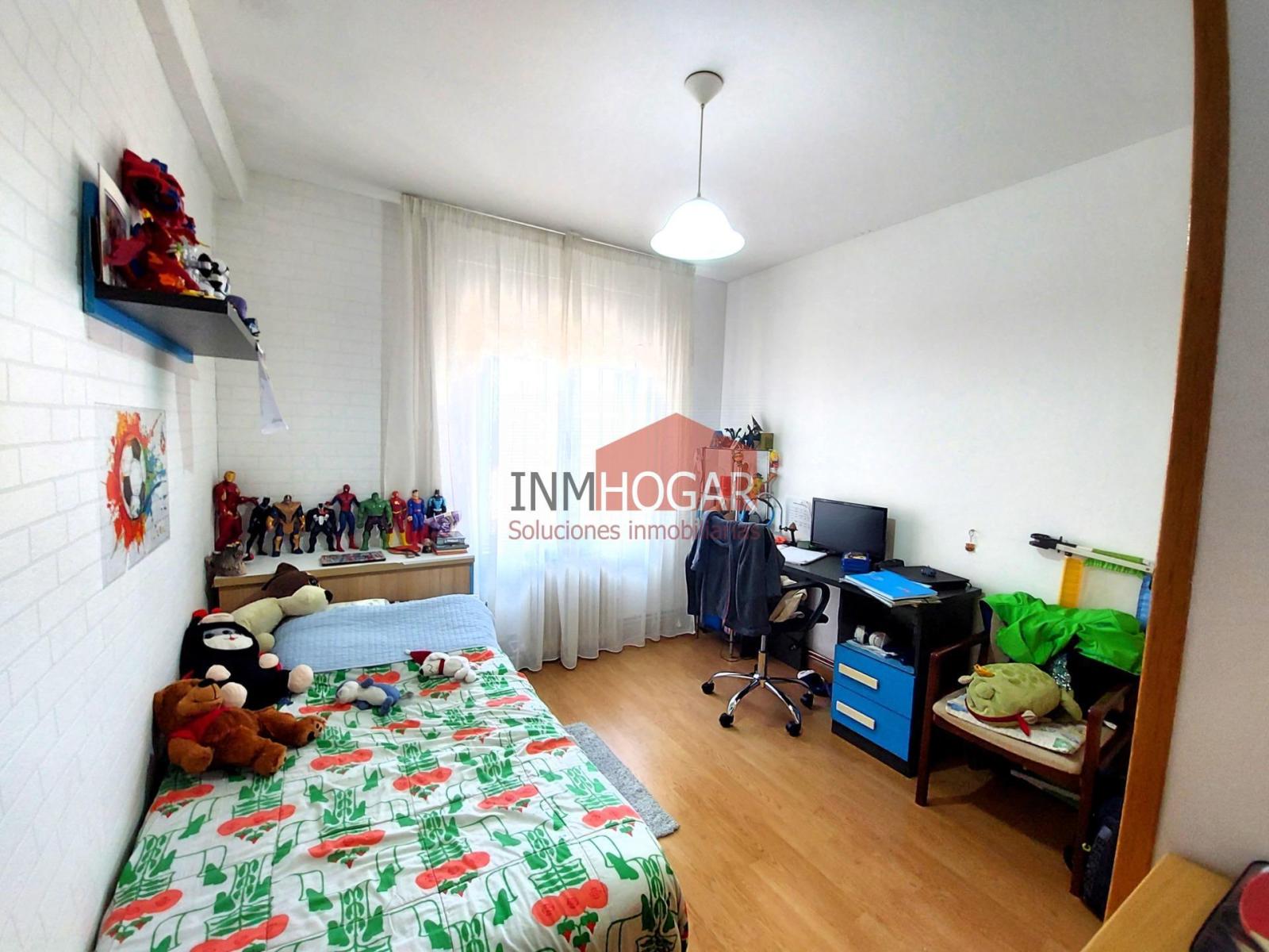 Flat for Sale in Ávila