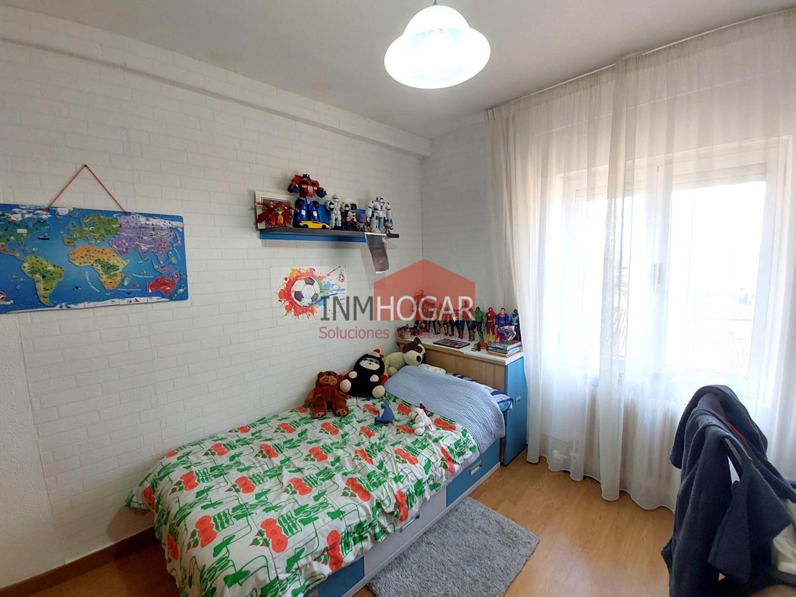 Flat for Sale in Ávila