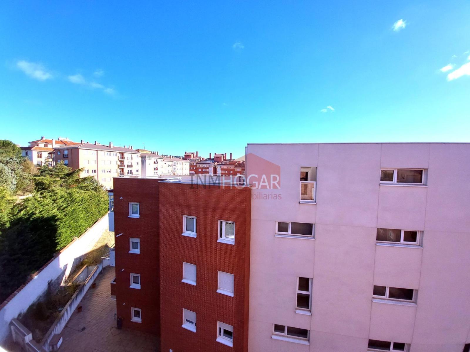 Flat for Sale in Ávila