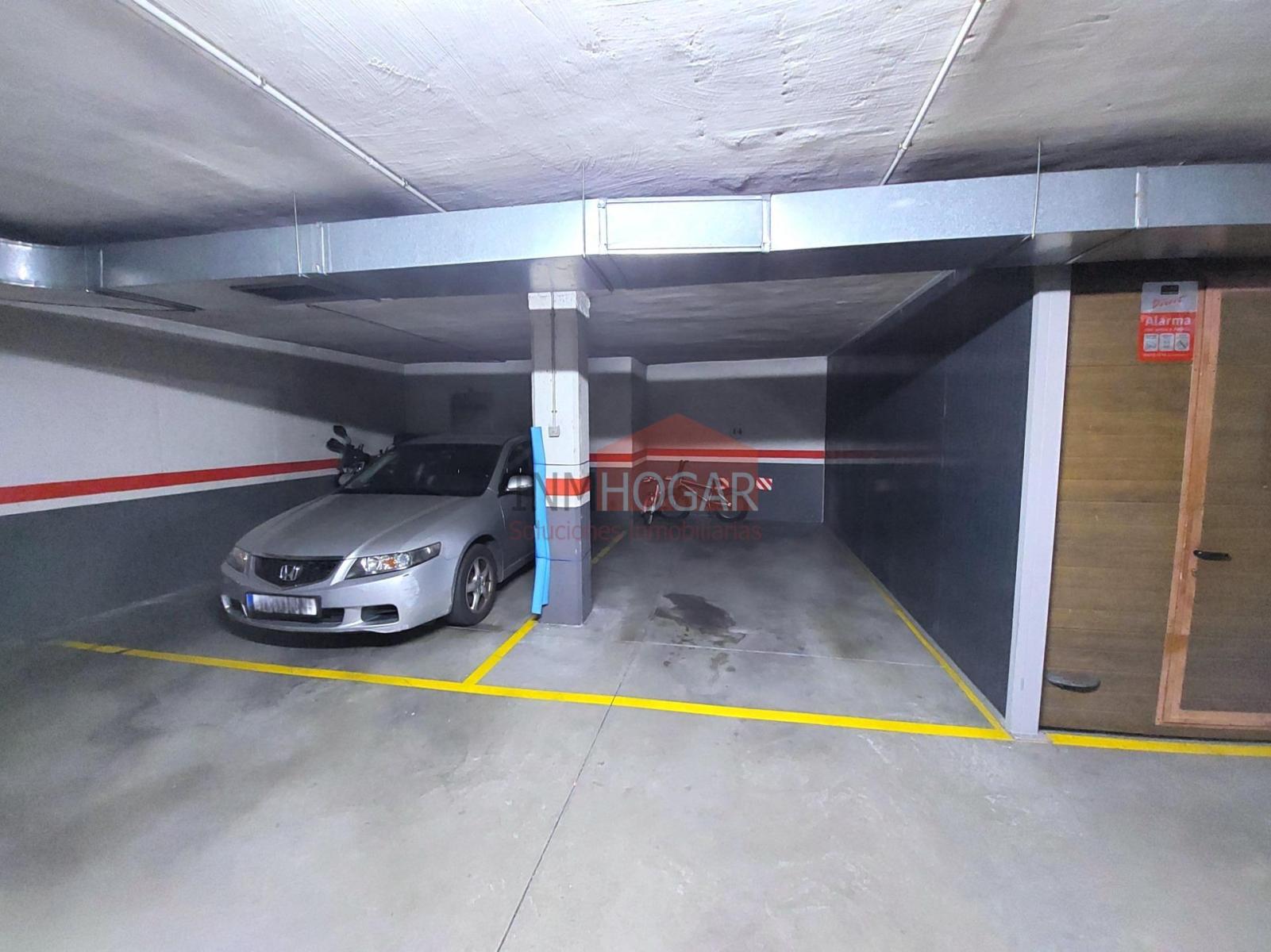 Flat for Sale in Ávila