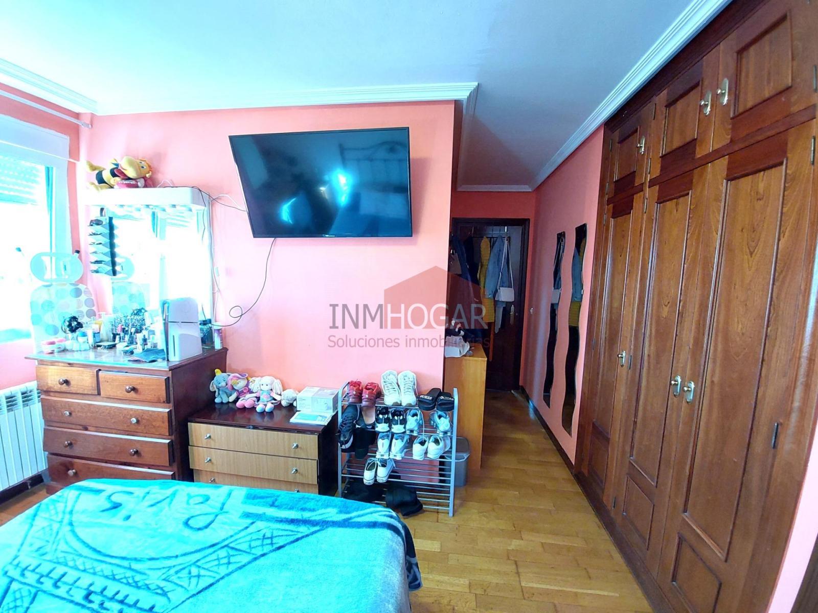 Flat for Sale in Ávila
