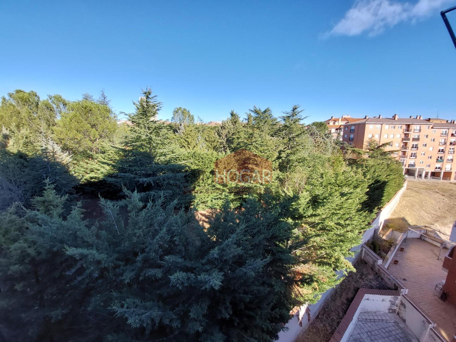 Flat for Sale in Ávila