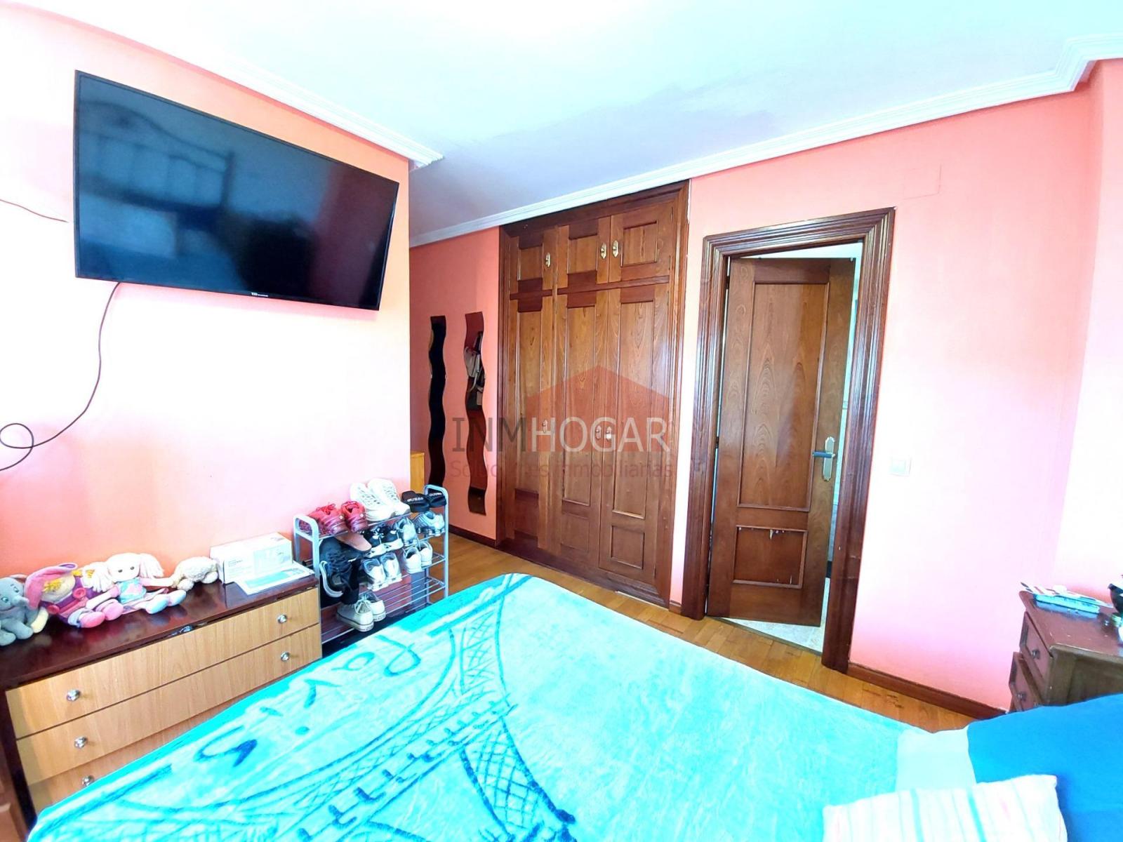 Flat for Sale in Ávila