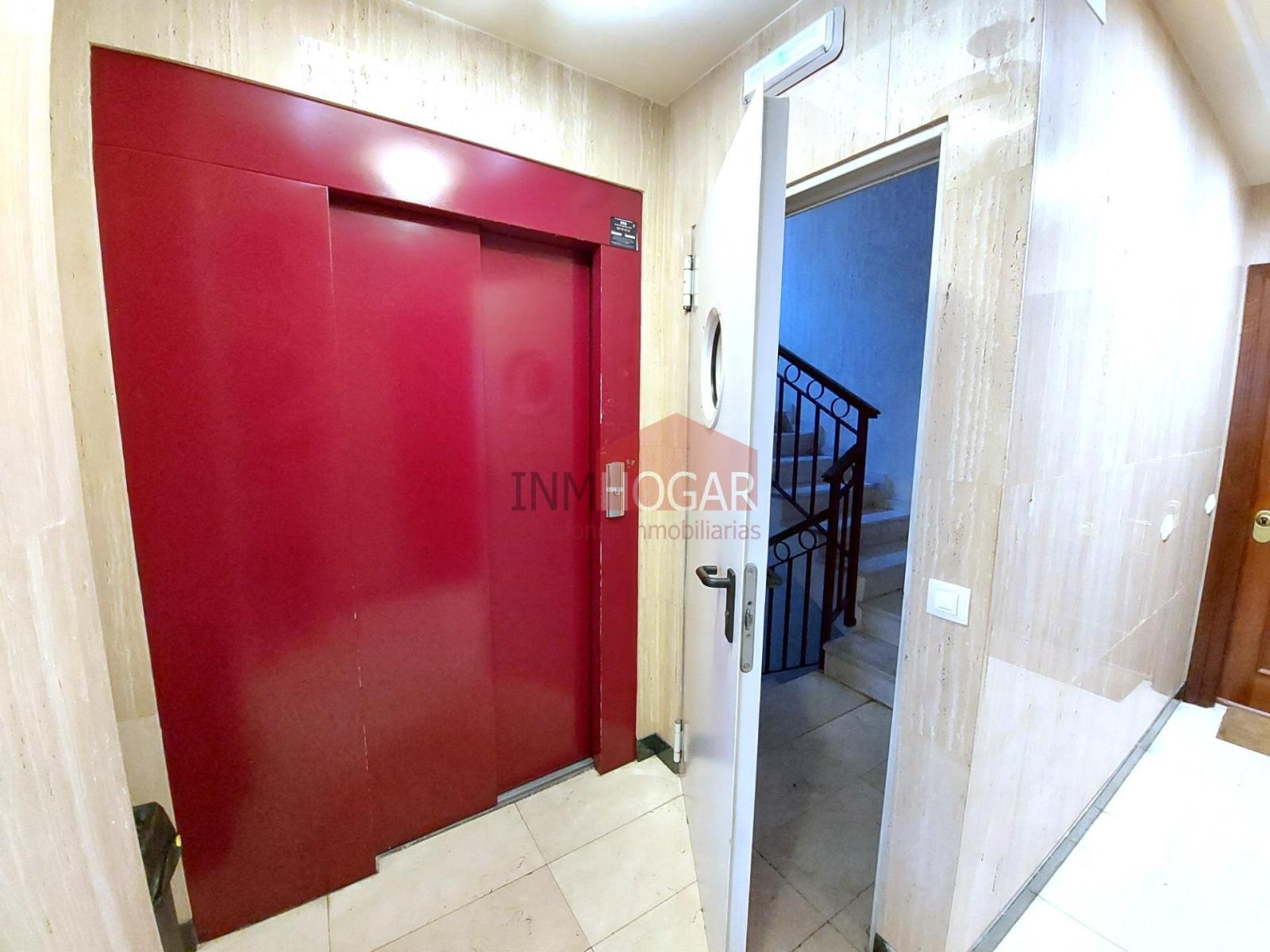Flat for Sale in Ávila
