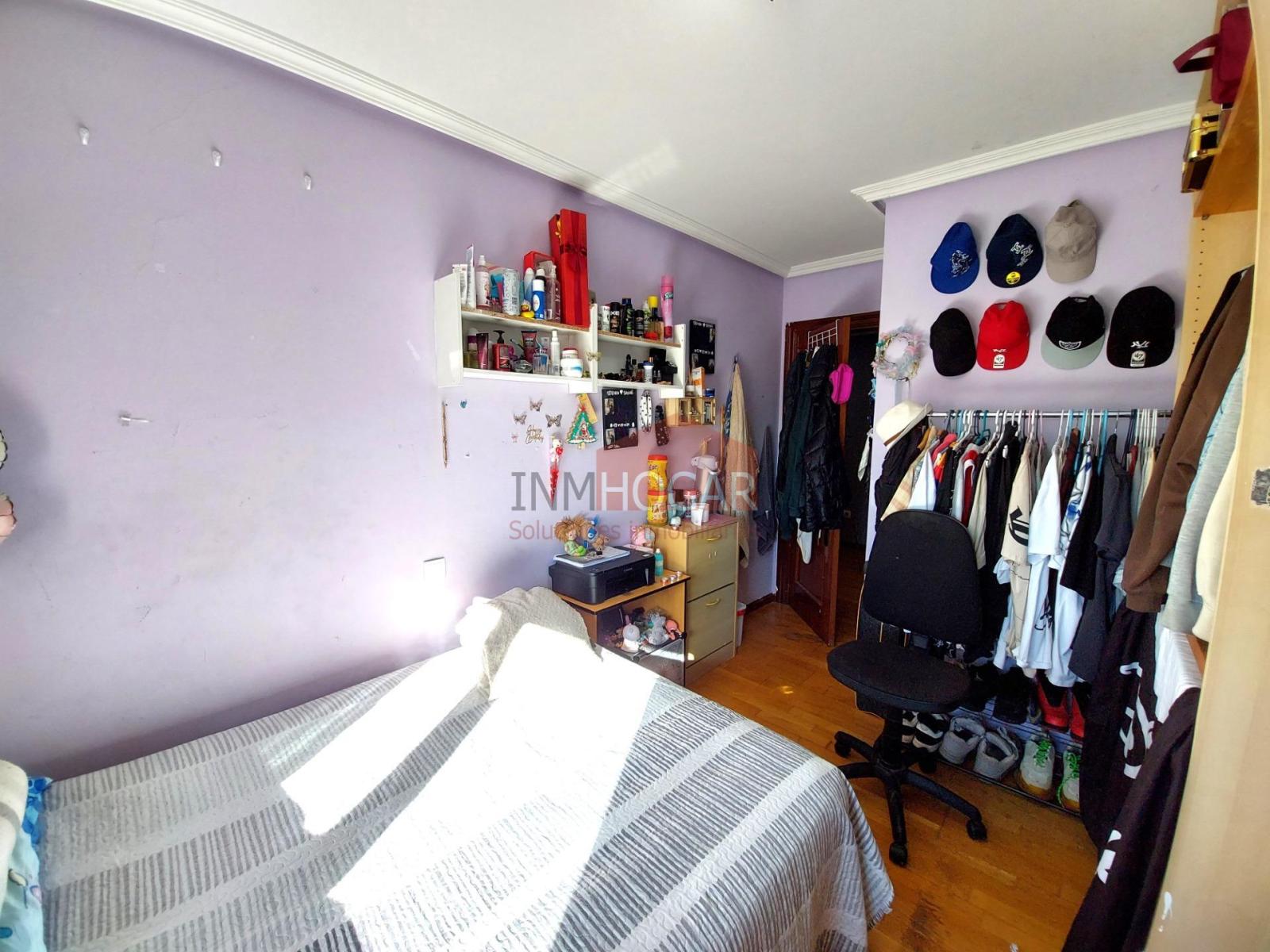 Flat for Sale in Ávila