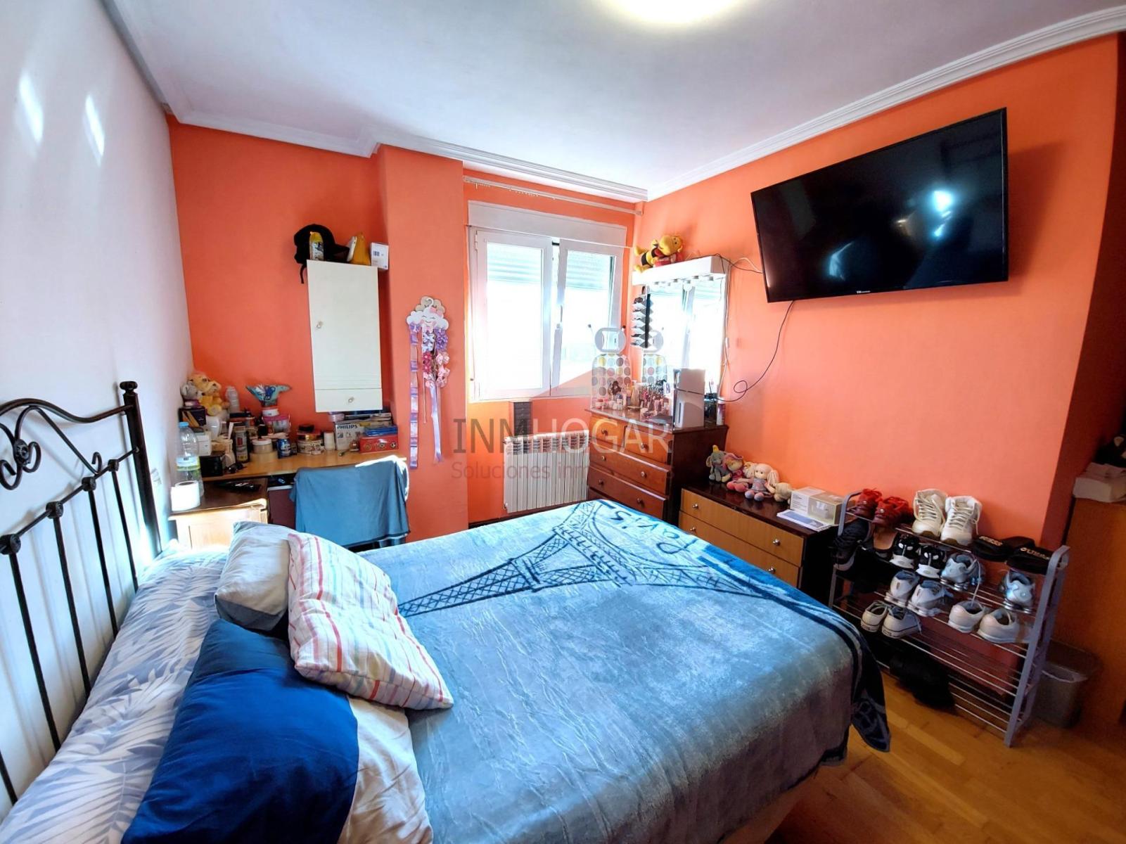 Flat for Sale in Ávila