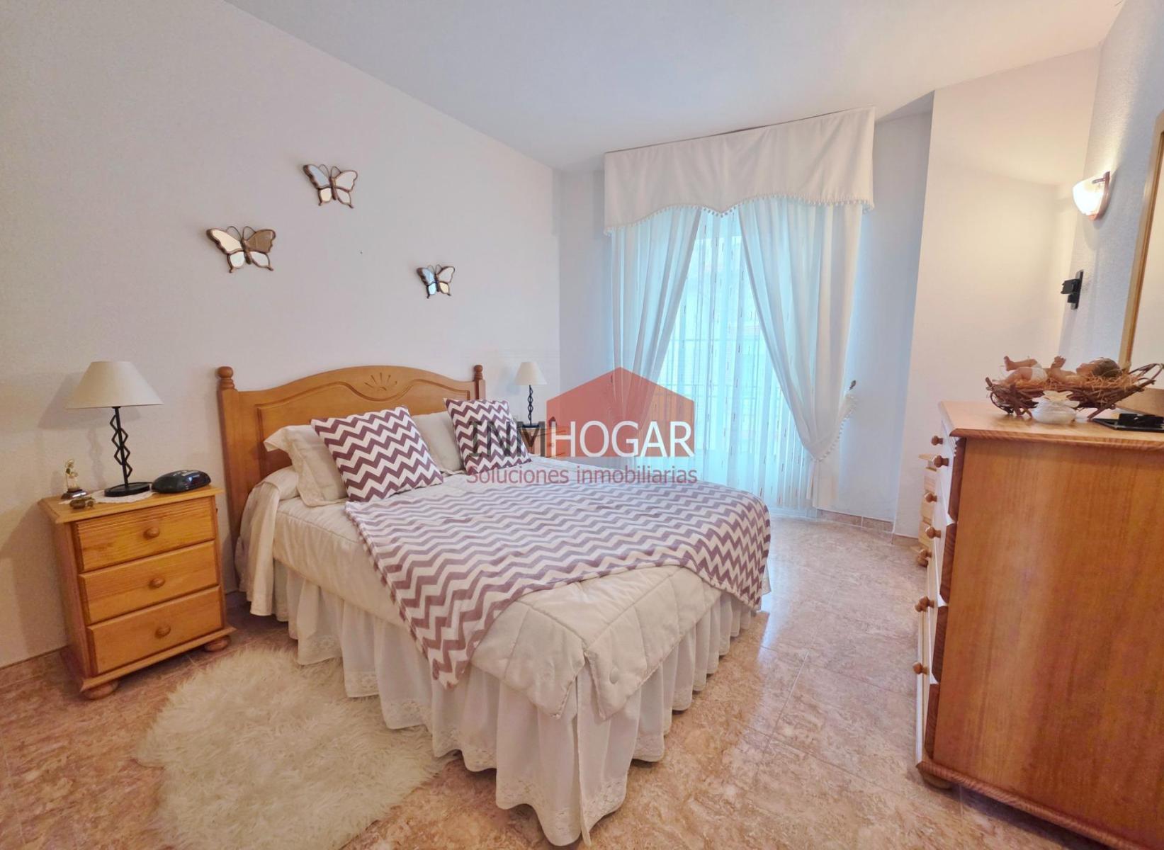 Adosado en Venta en Navaluenga