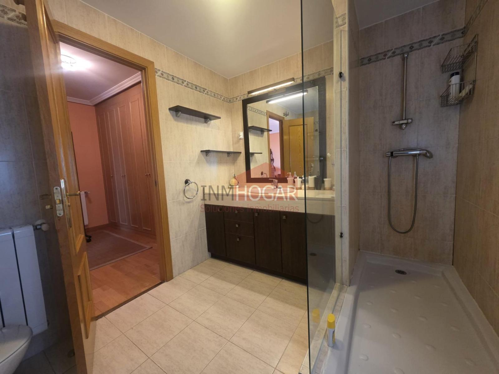 Chalet for Rent in Ávila