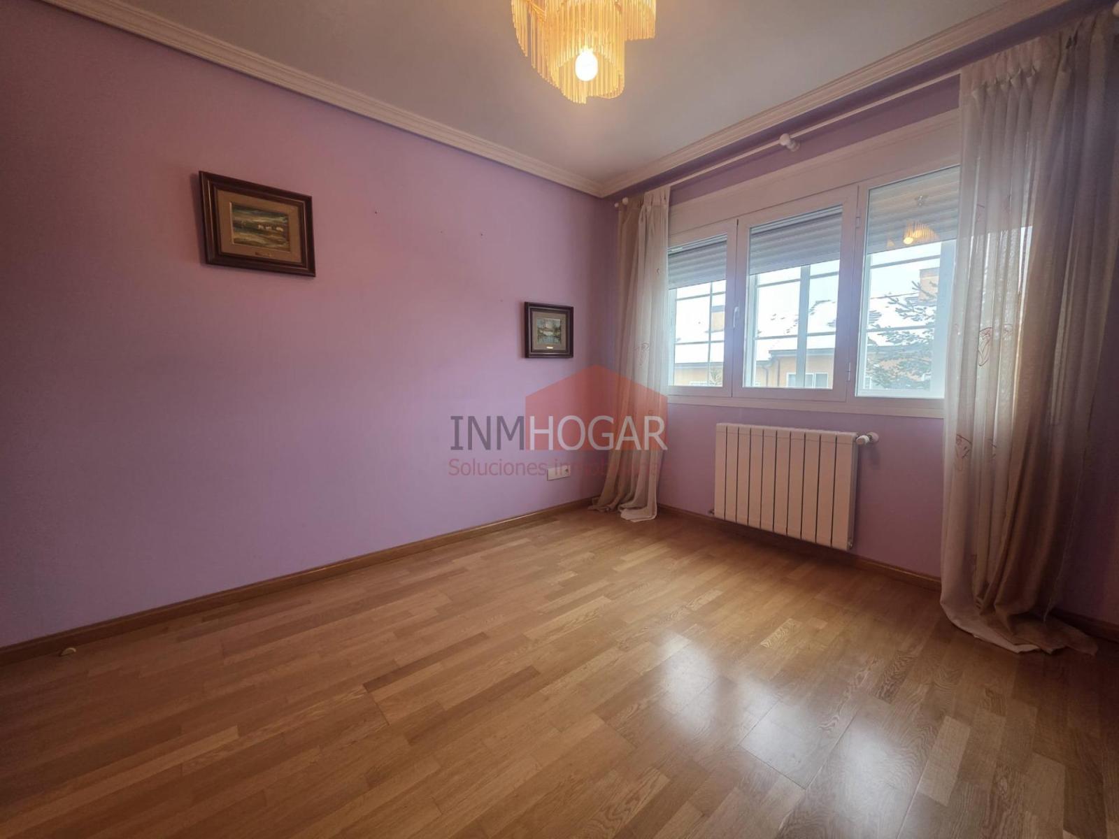 Chalet for Rent in Ávila