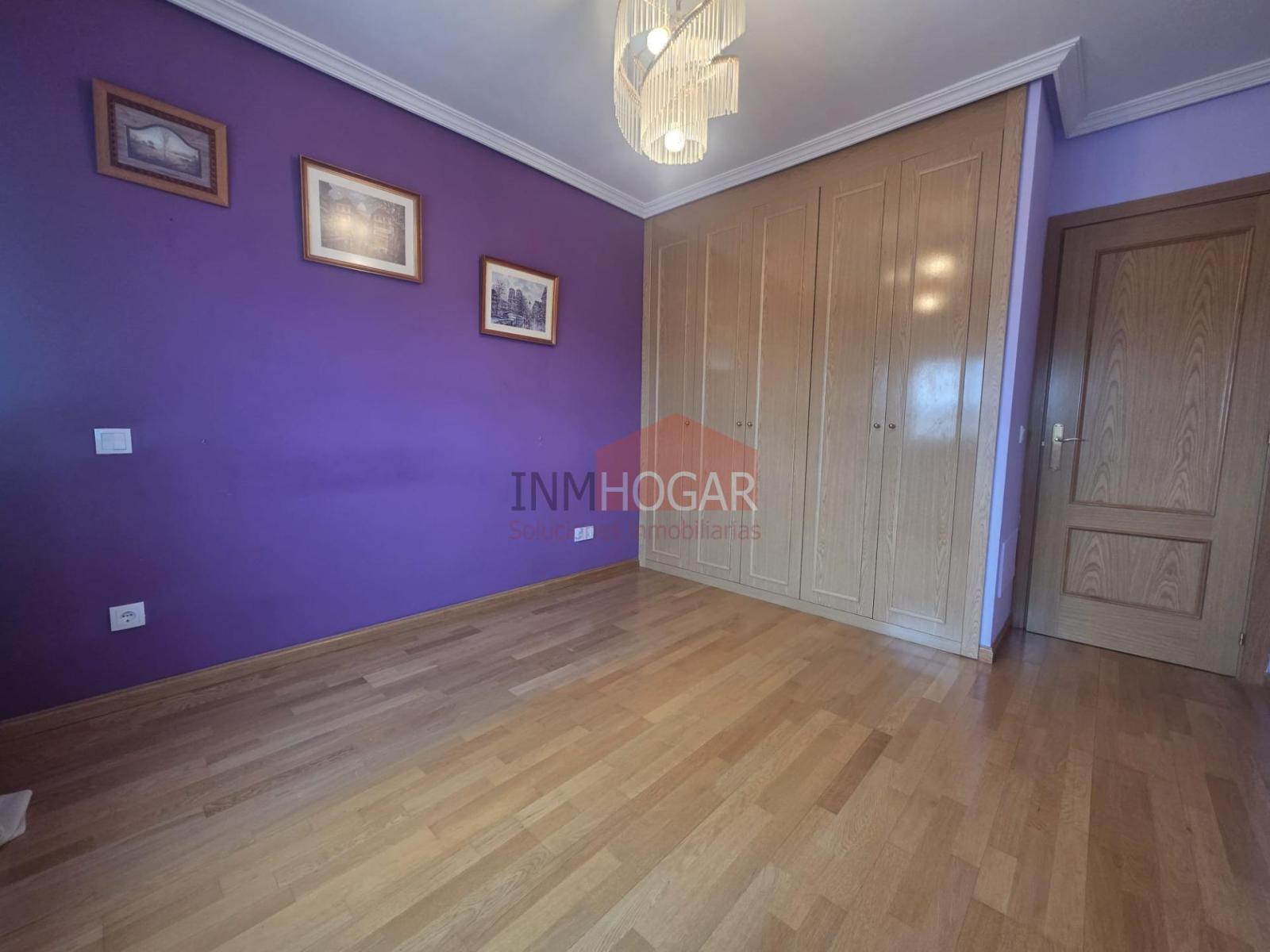 Chalet for Rent in Ávila