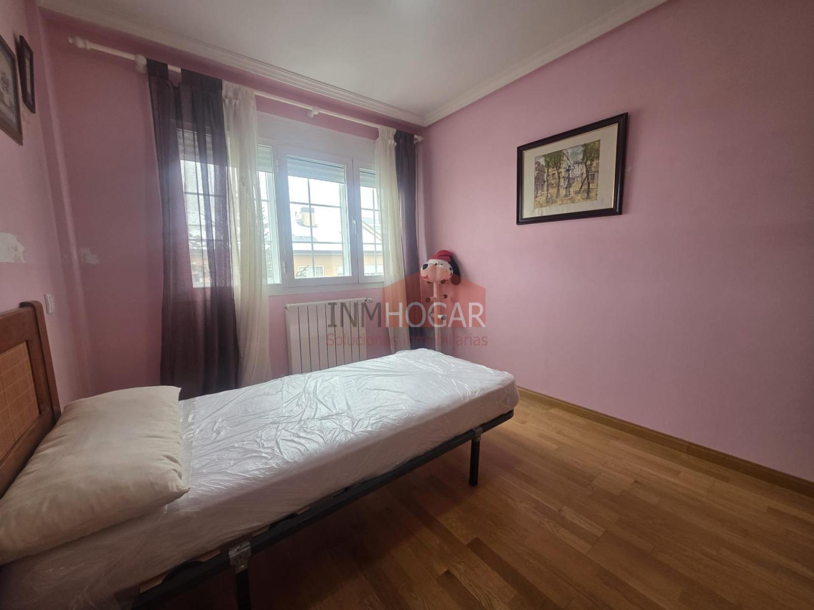 Chalet for Rent in Ávila