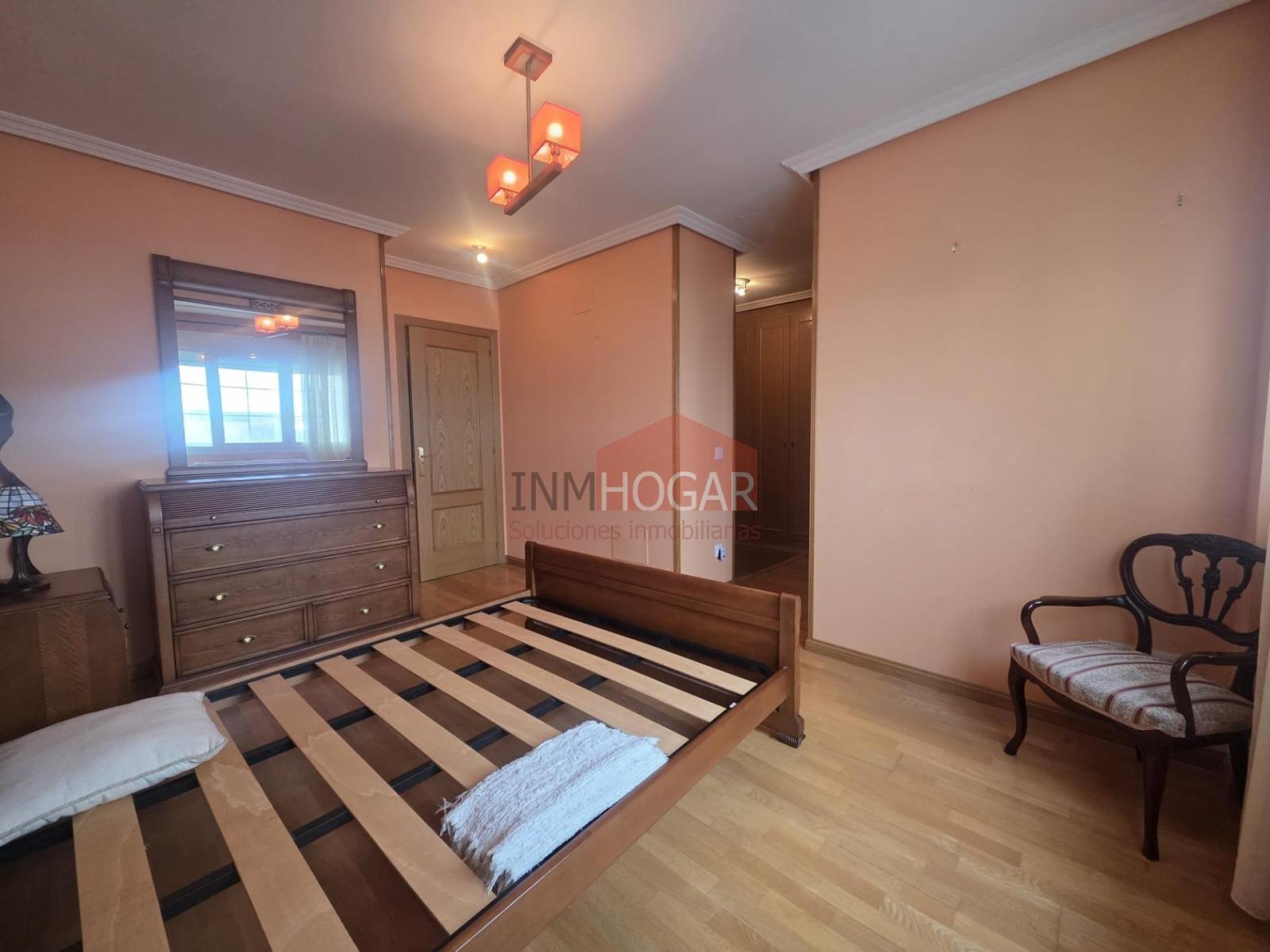 Chalet for Rent in Ávila