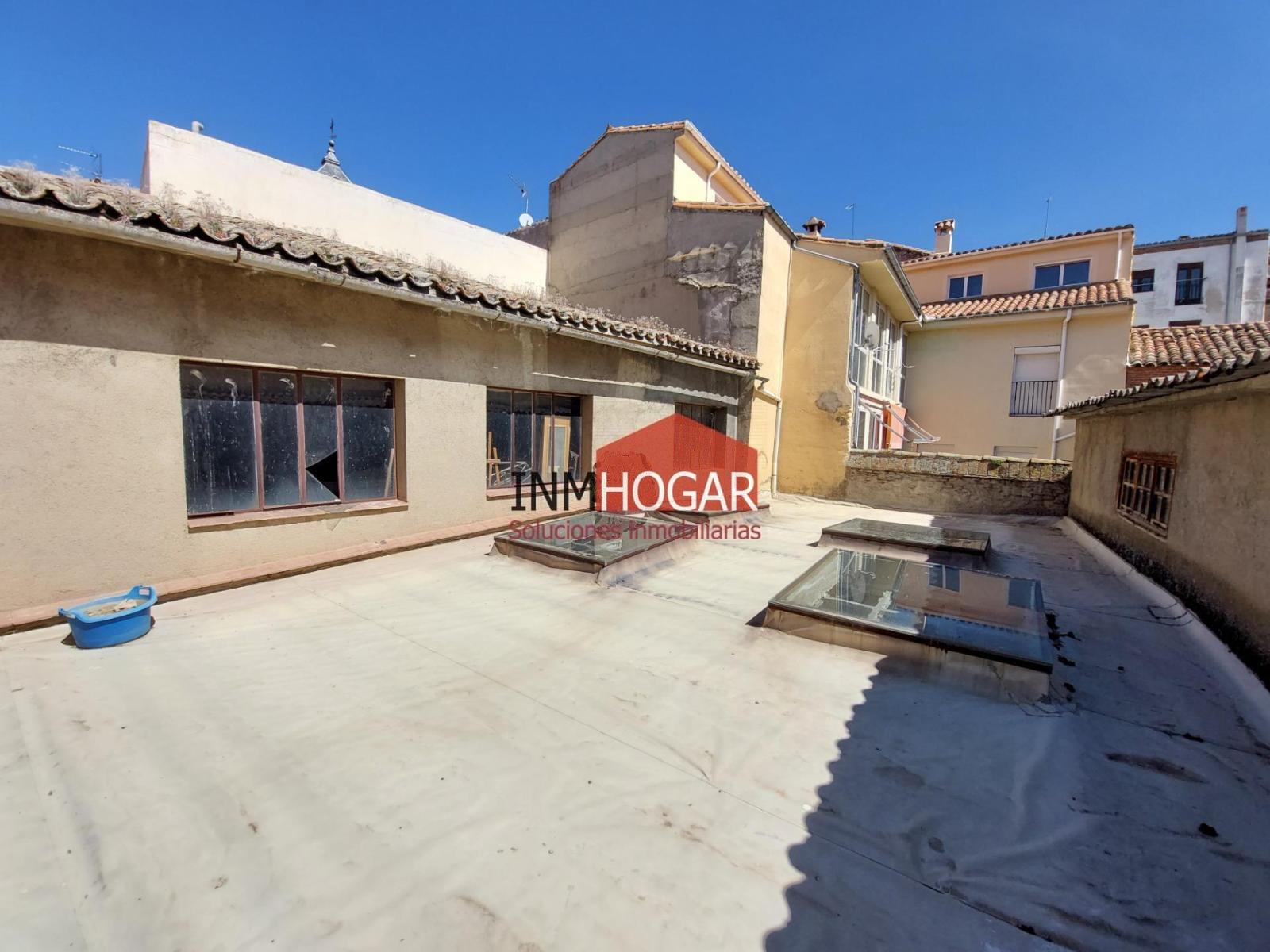 Flat for Sale in Ávila