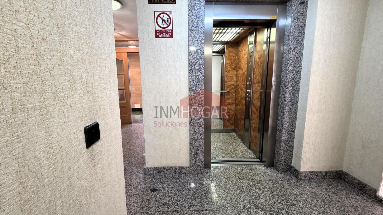 Flat for Sale in Ávila