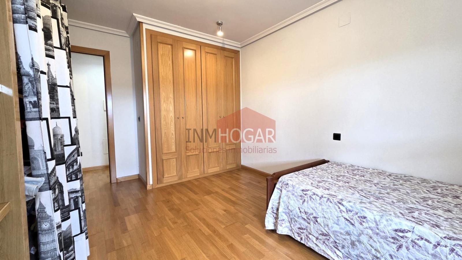 Flat for Sale in Ávila