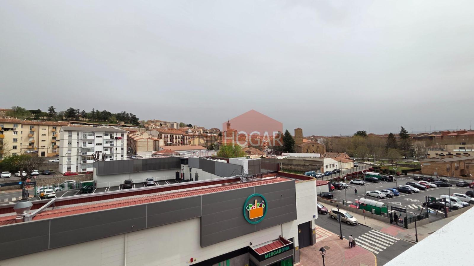 Flat for Sale in Ávila