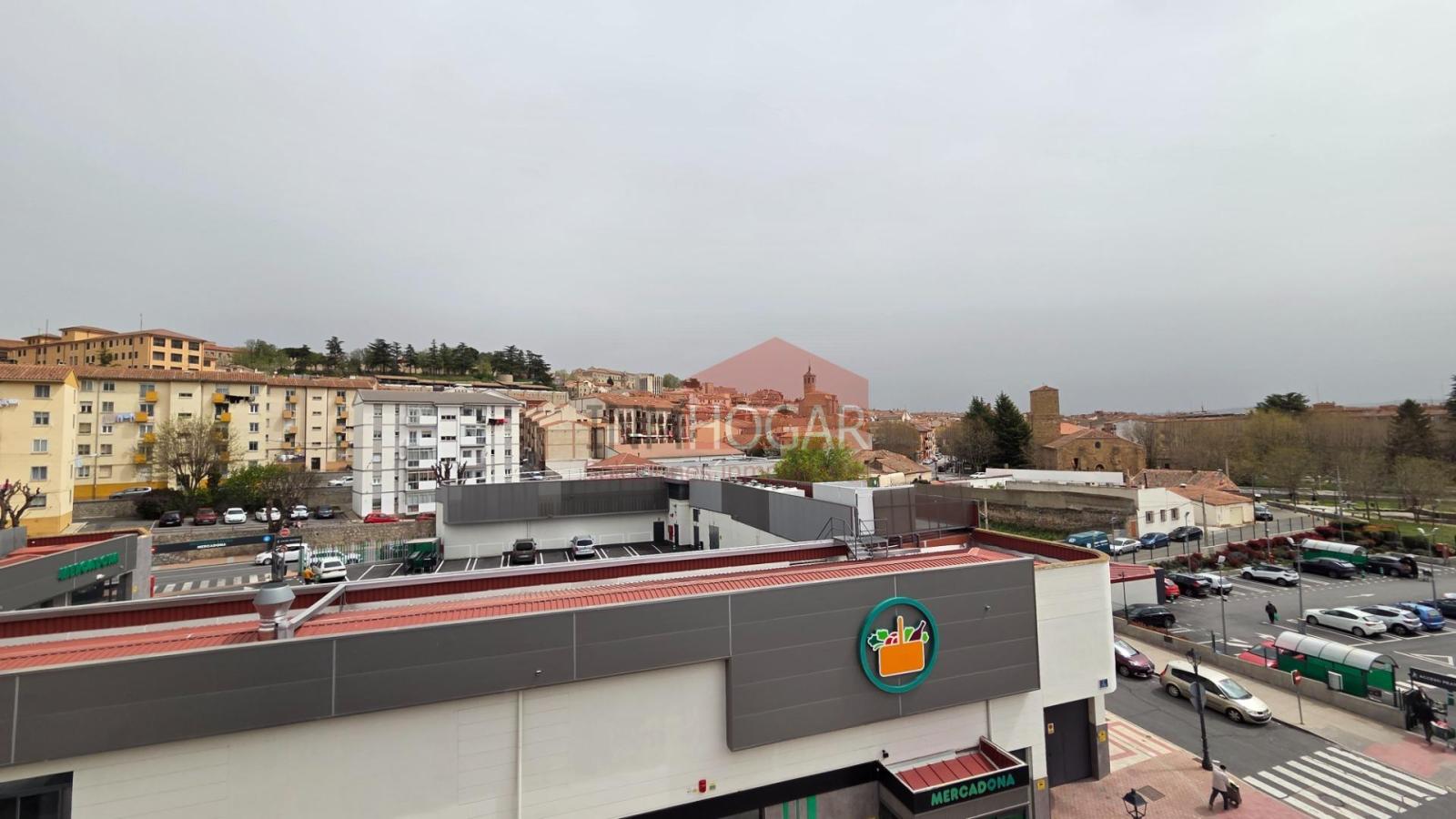 Flat for Sale in Ávila