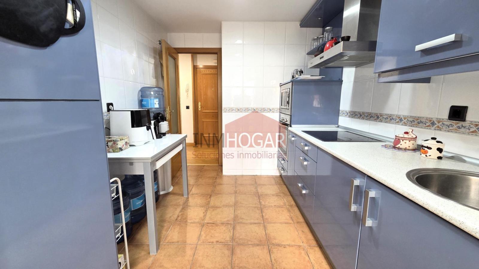 Flat for Sale in Ávila