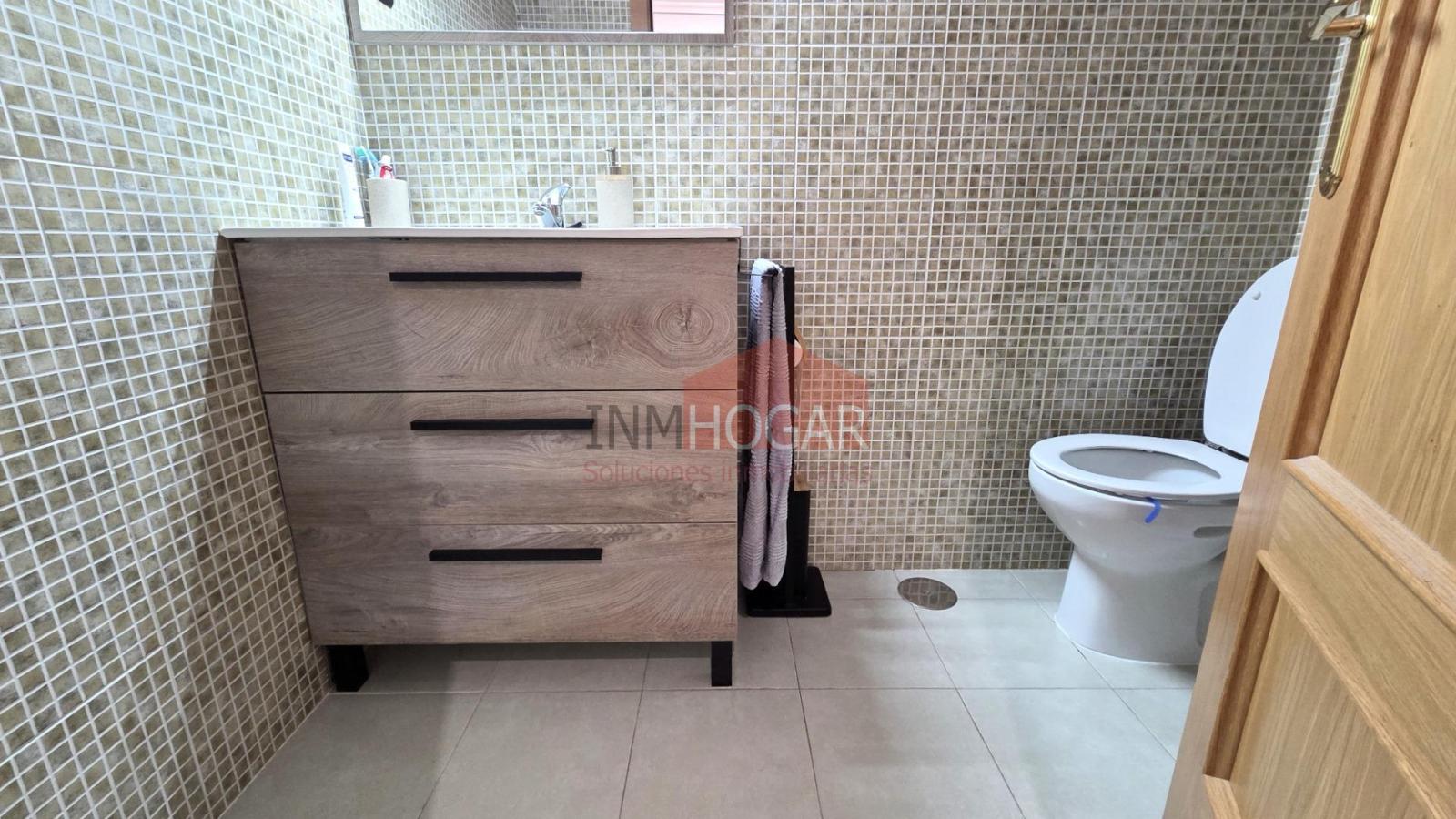 Flat for Sale in Ávila