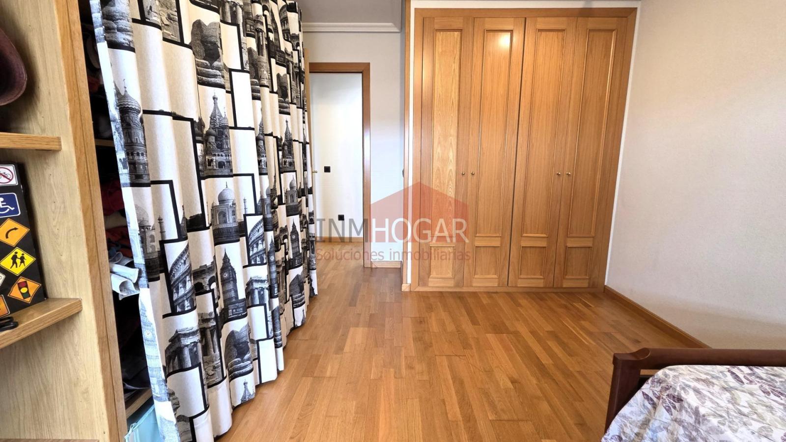 Flat for Sale in Ávila