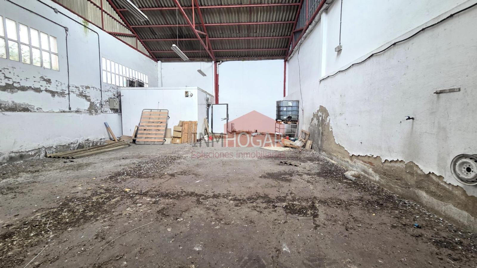 Industrial Unit for Sale in Ávila