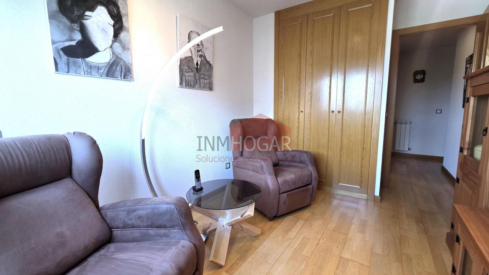 Flat for Sale in Ávila