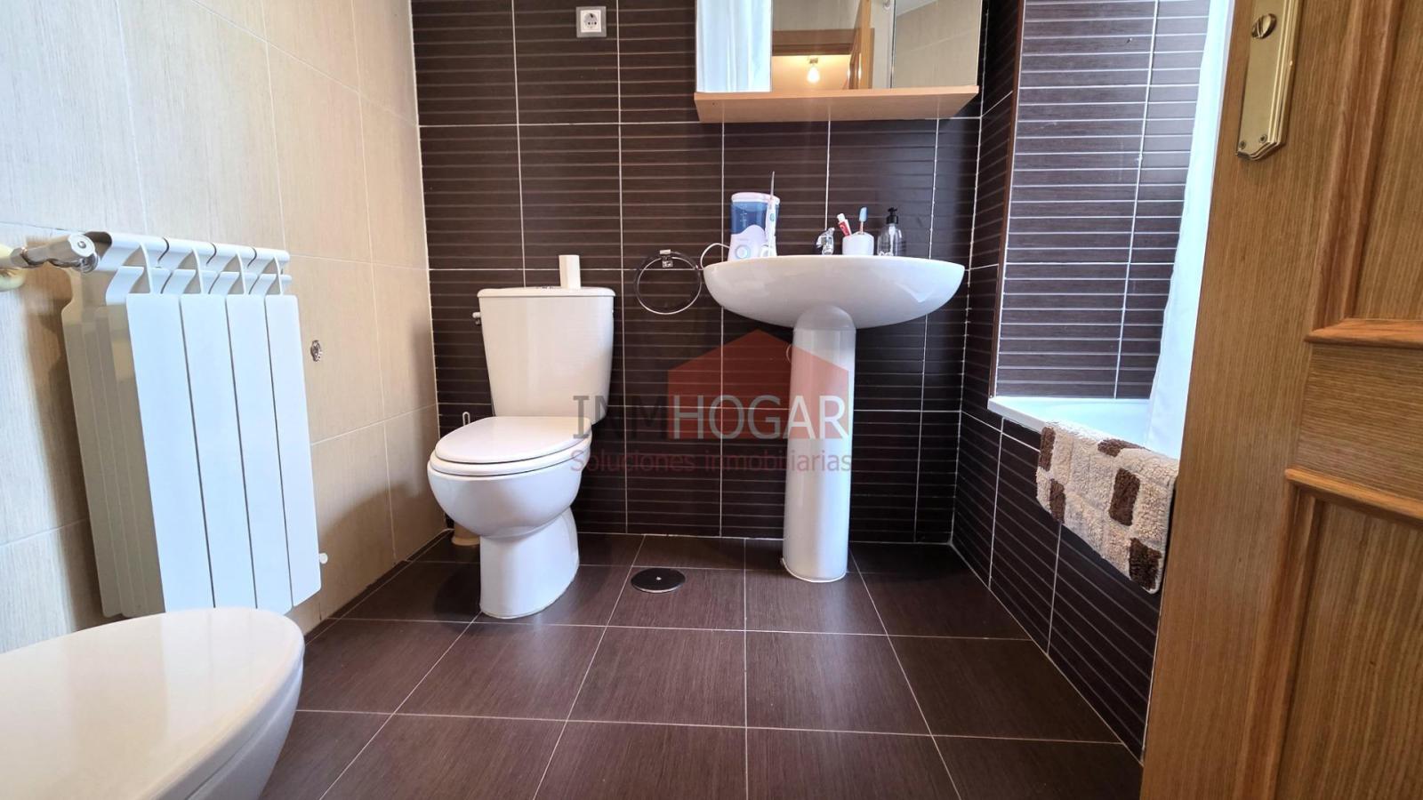 Flat for Sale in Ávila