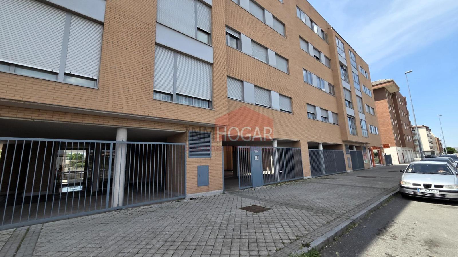 Flat for Sale in Ávila