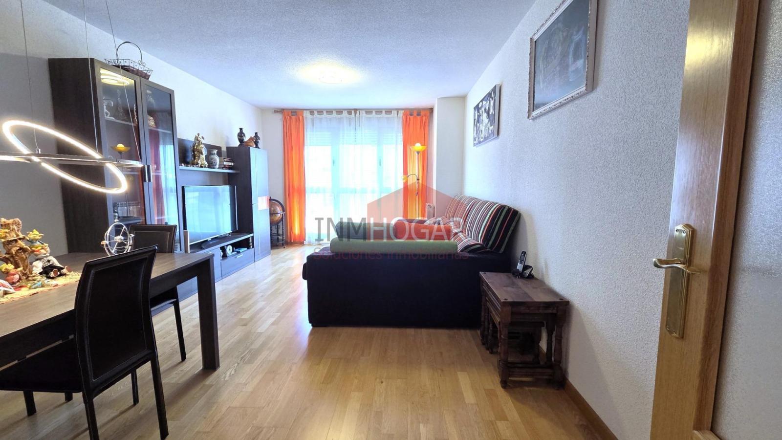 Flat for Sale in Ávila