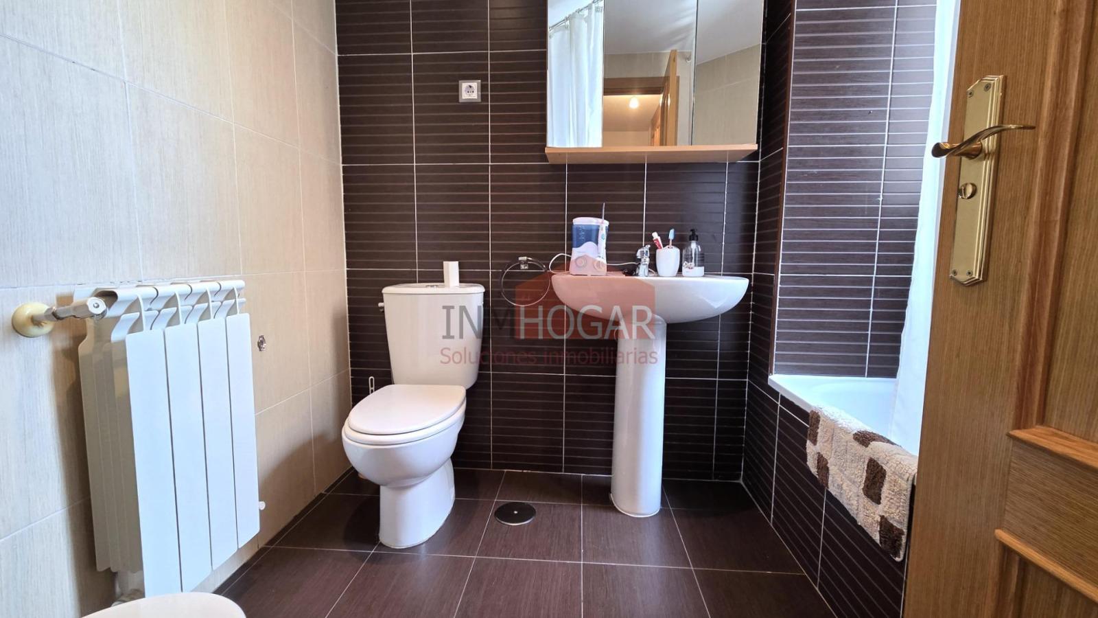 Flat for Sale in Ávila