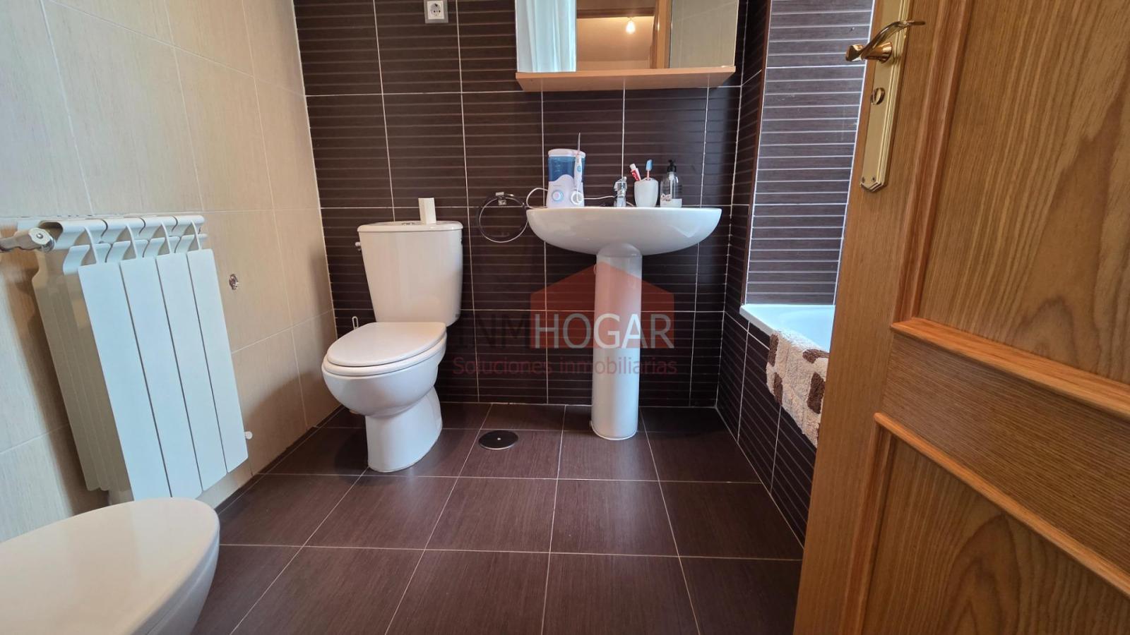 Flat for Sale in Ávila