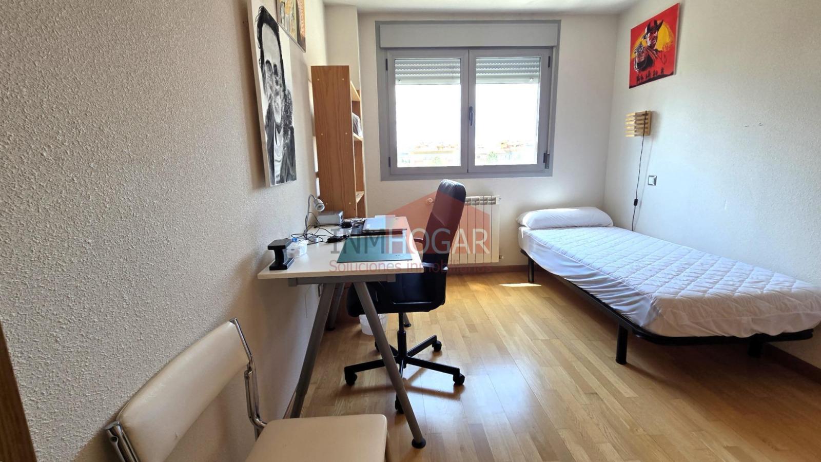 Flat for Sale in Ávila