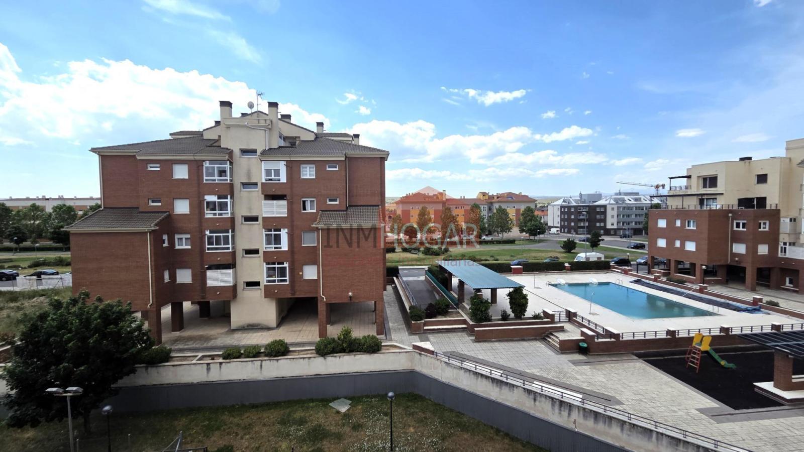 Flat for Sale in Ávila