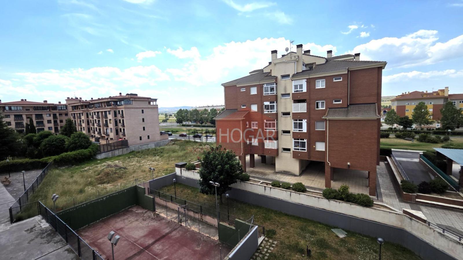 Flat for Sale in Ávila