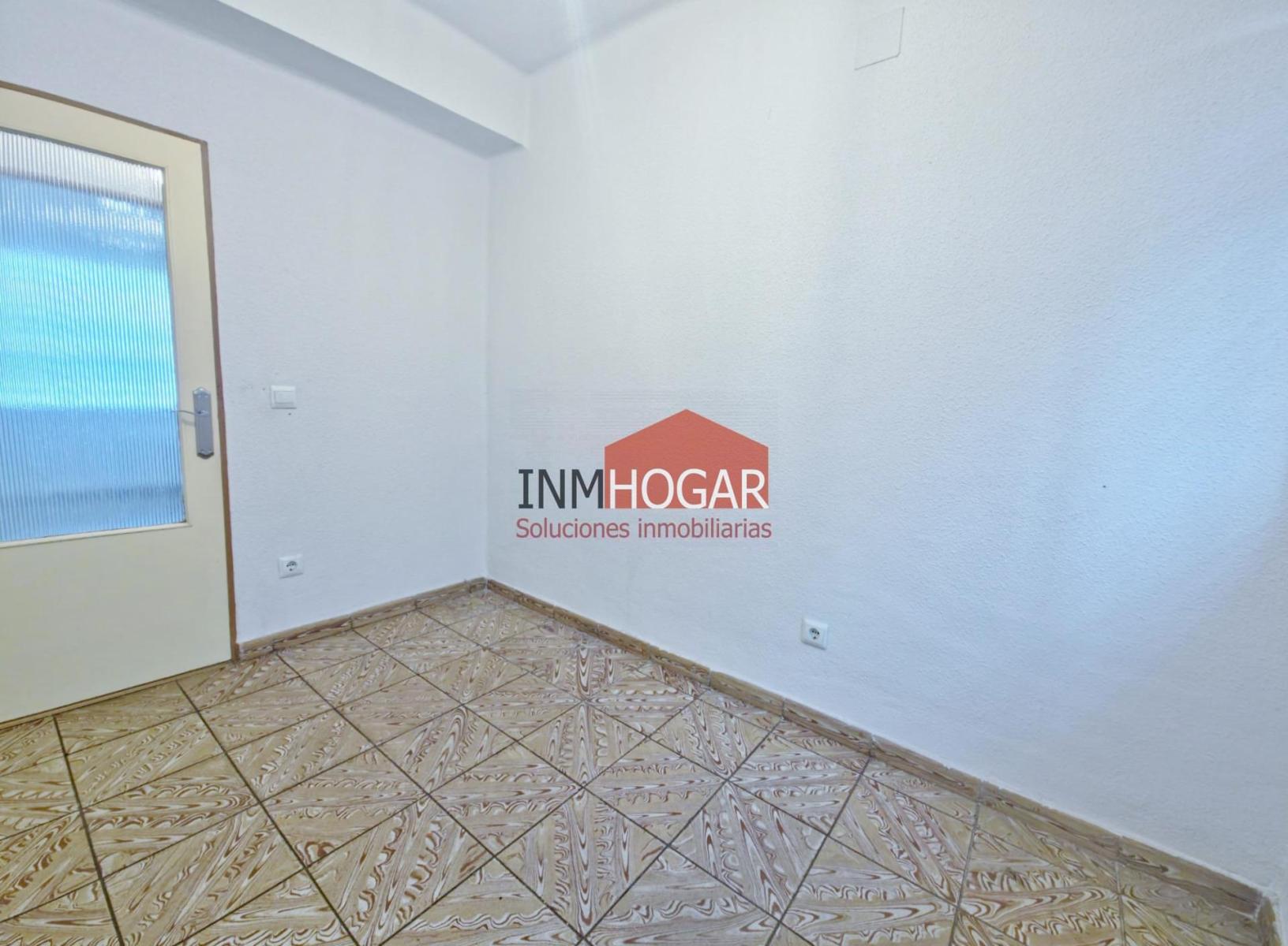 Flat for Sale in Ávila