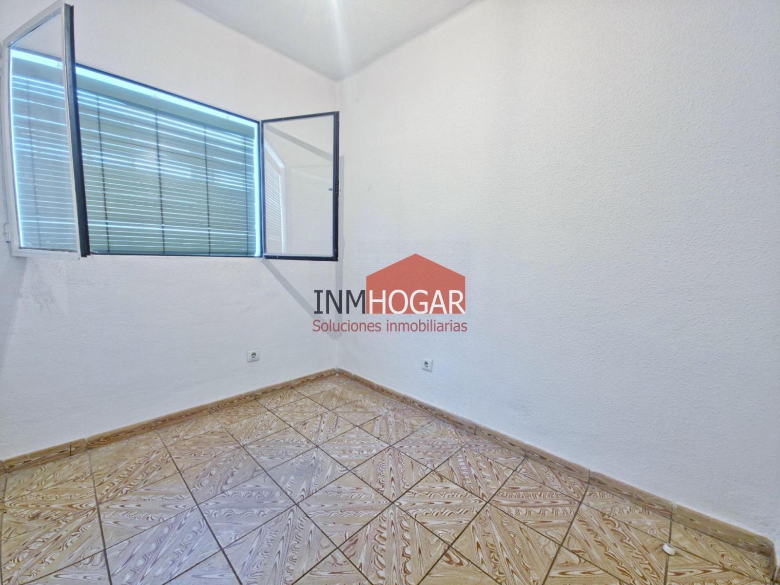 Flat for Sale in Ávila