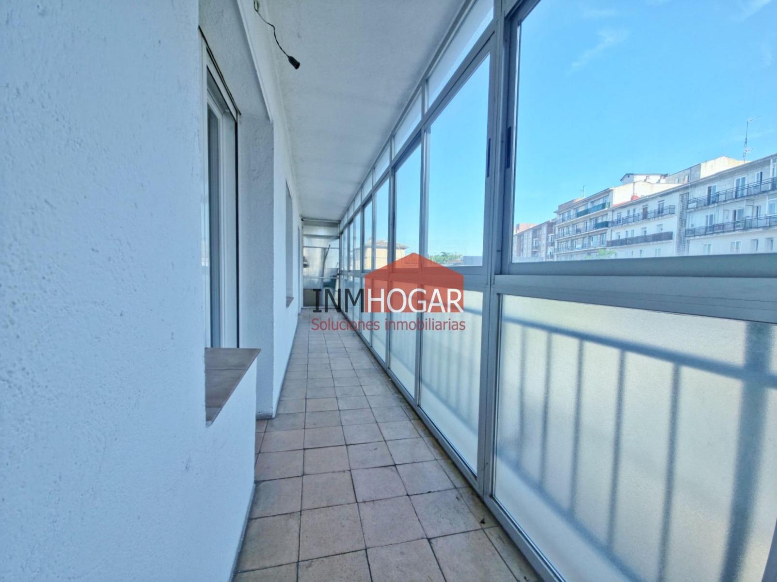 Flat for Sale in Ávila