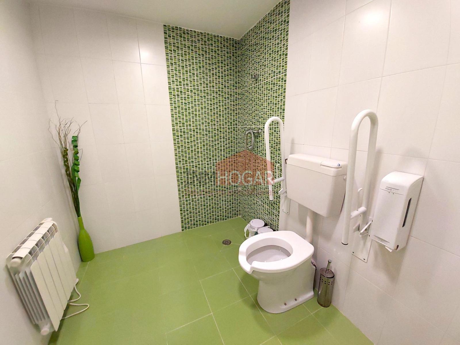 Premise for Sale in Ávila