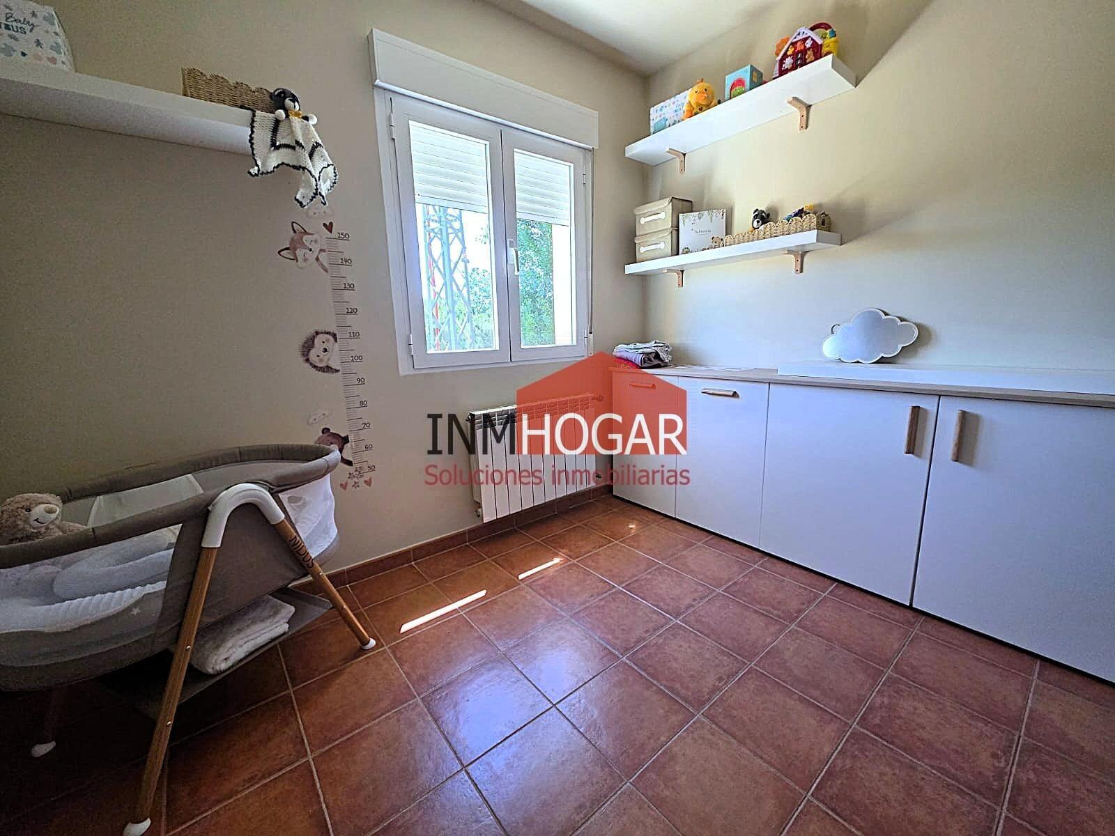 Adosado en Venta en Mediana de Voltoya