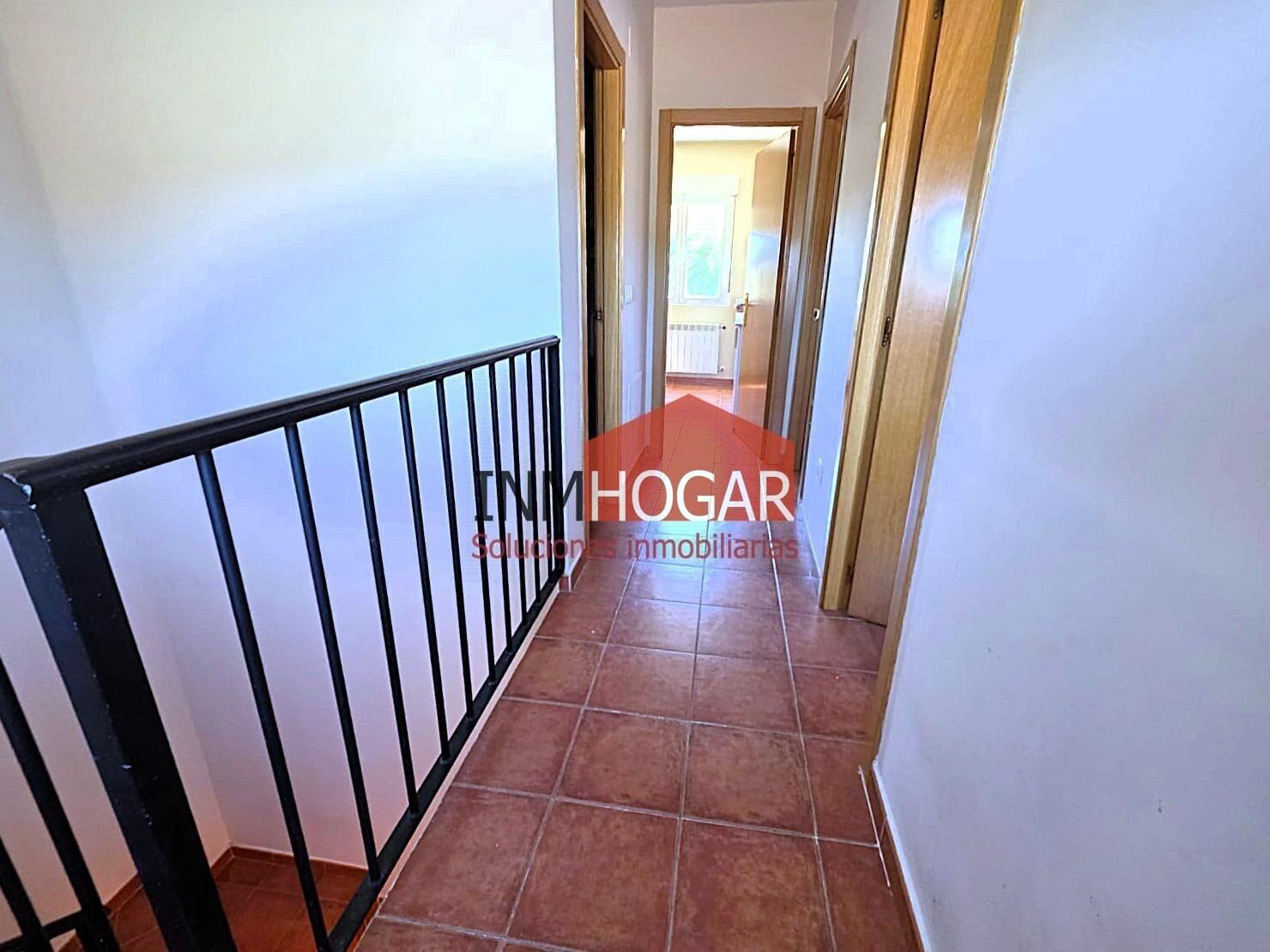 Adosado en Venta en Mediana de Voltoya