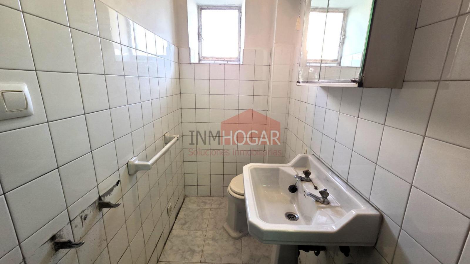 Flat for Sale in Ávila