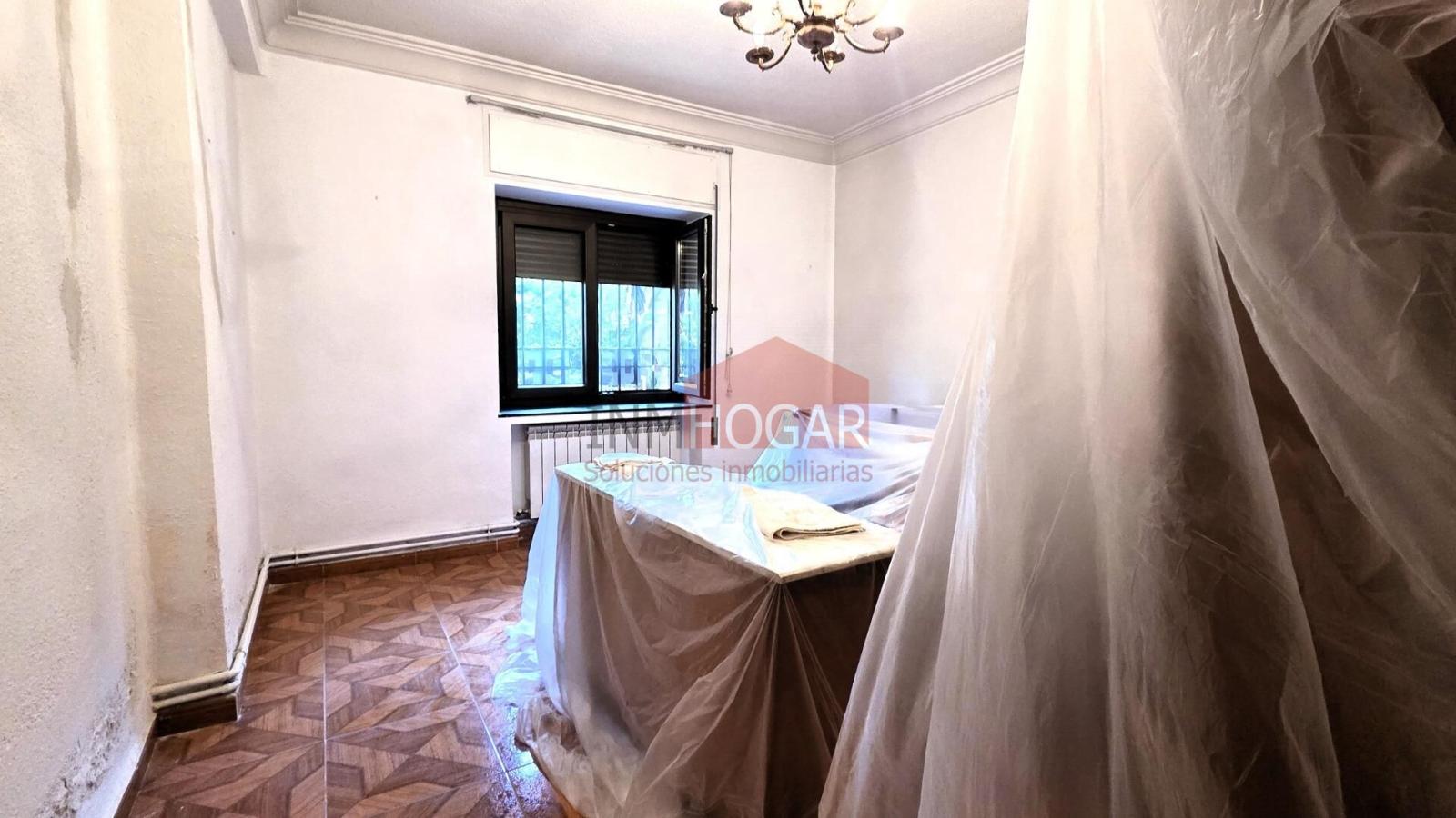 Flat for Sale in Ávila