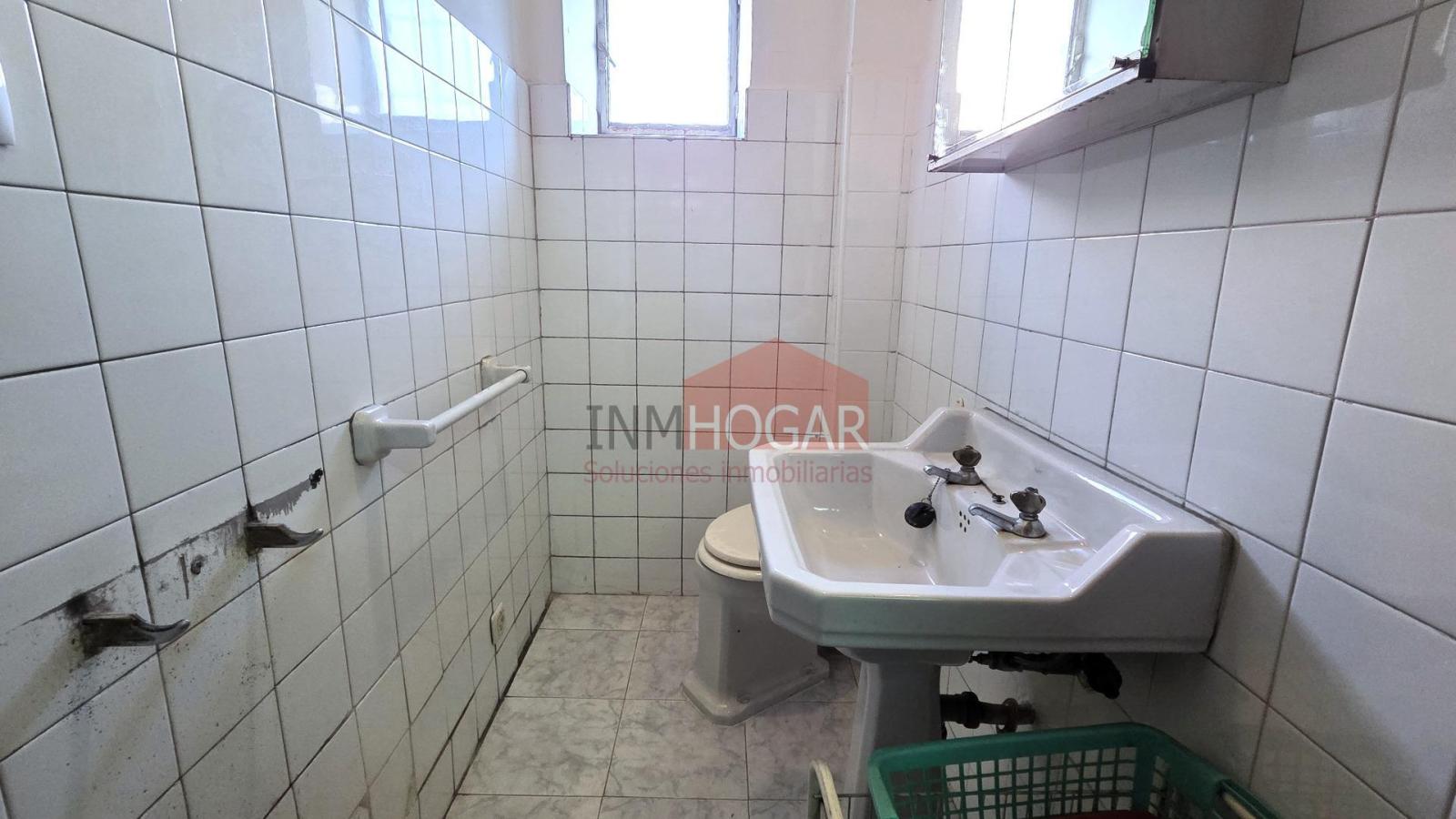 Flat for Sale in Ávila