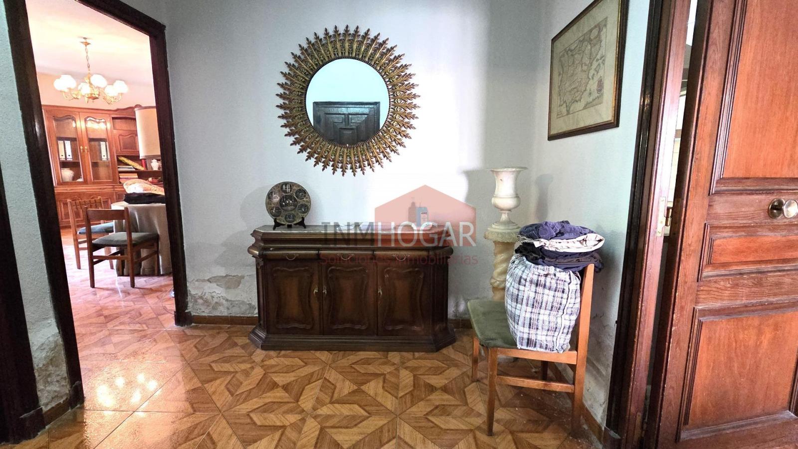 Flat for Sale in Ávila