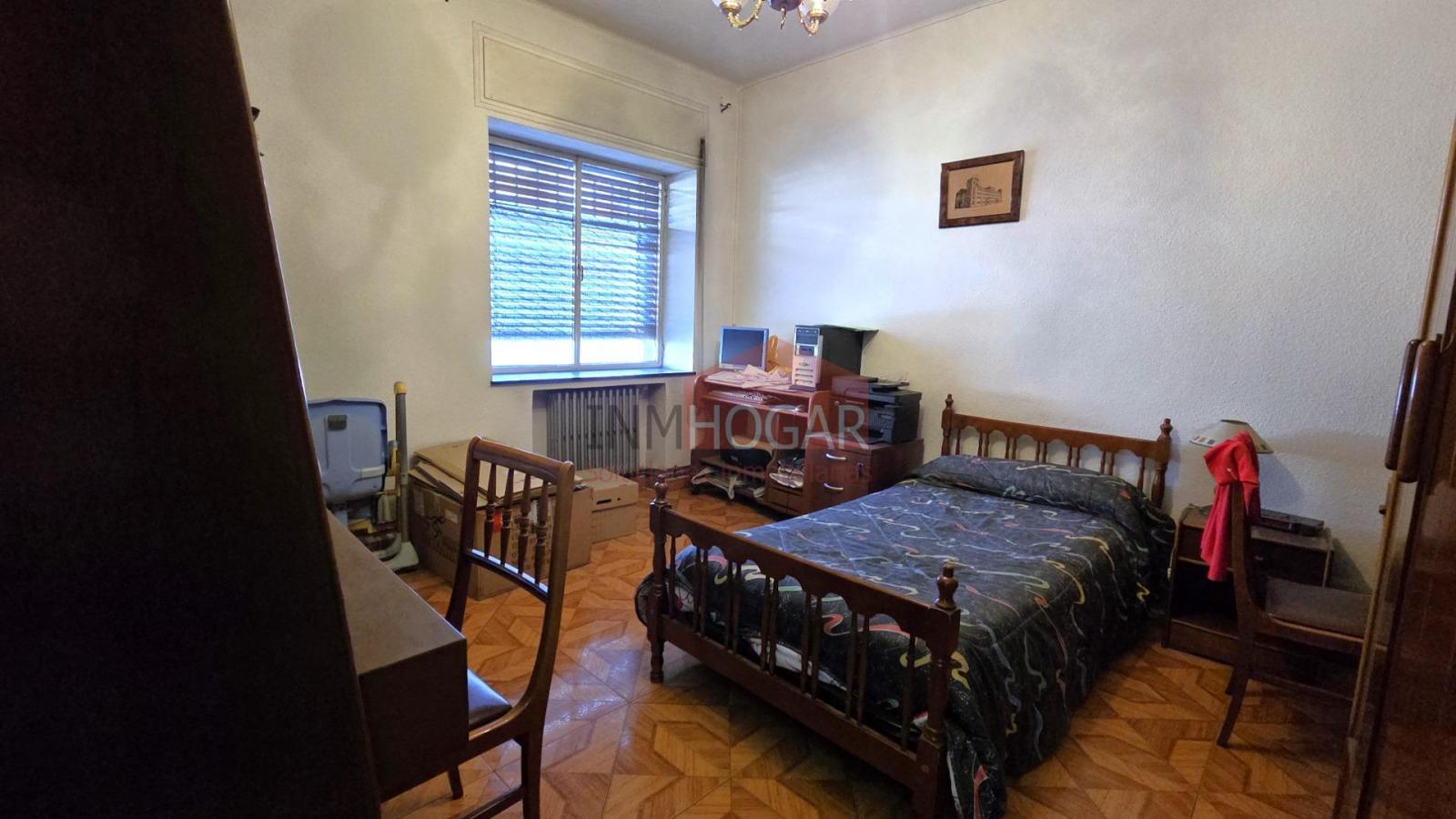 Flat for Sale in Ávila