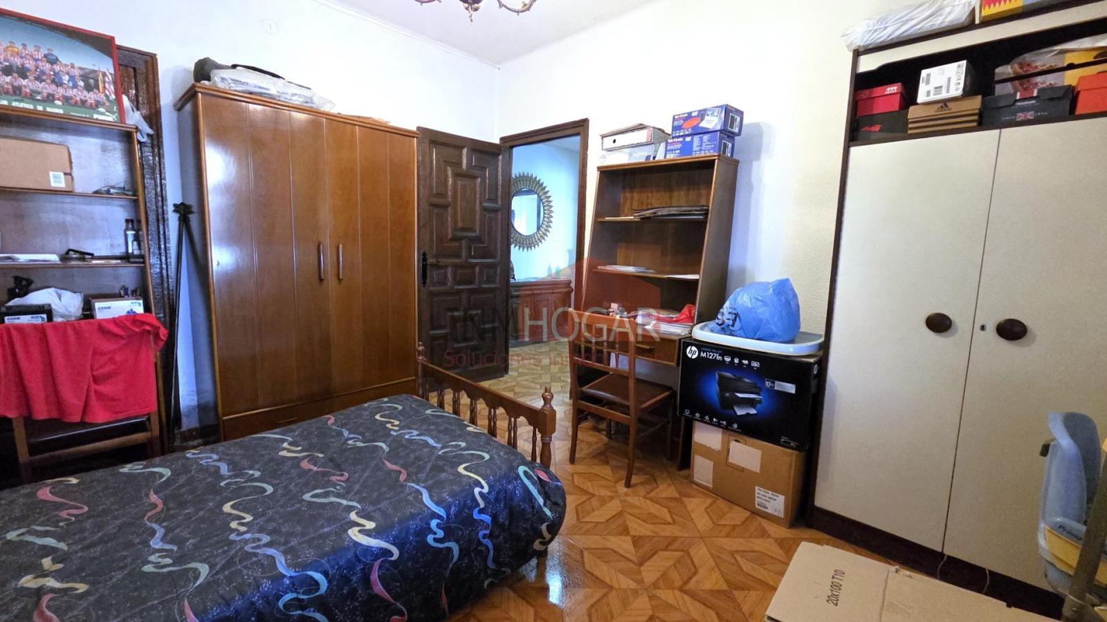Flat for Sale in Ávila
