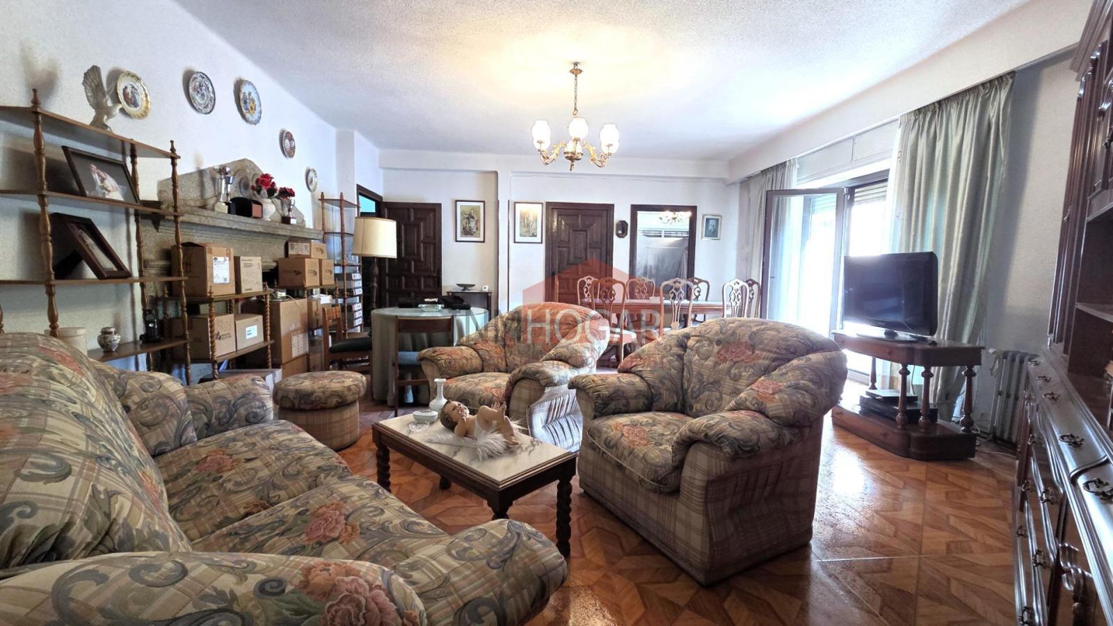 Flat for Sale in Ávila
