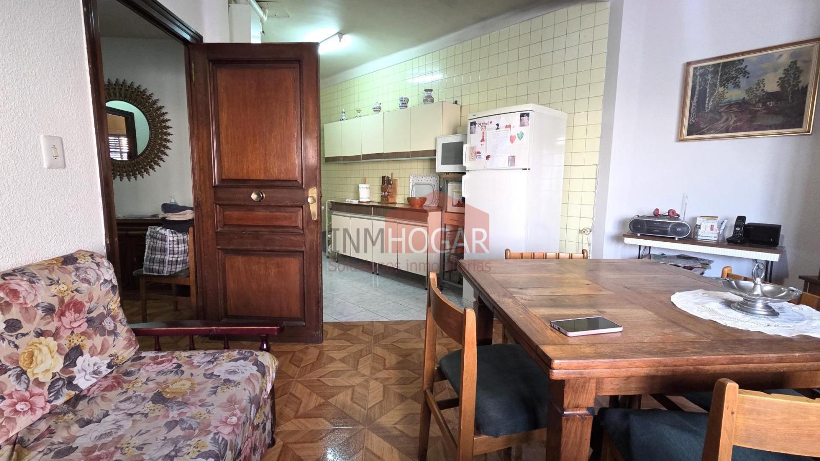Flat for Sale in Ávila